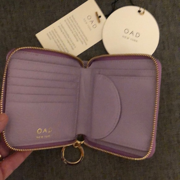 OAD New York Half Zip Wallet in Sweet Lilac NIB! - Picture 2 of 5